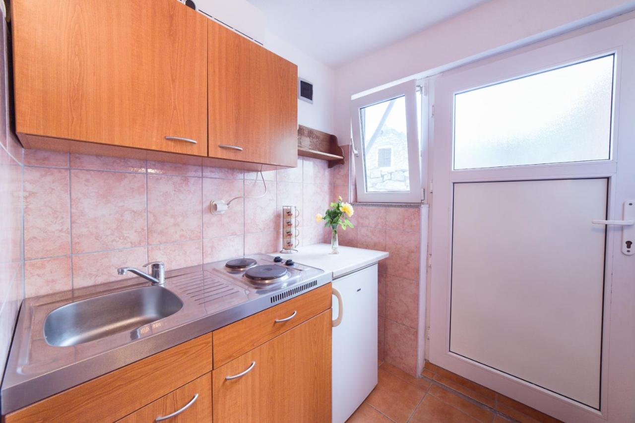 Apartment Mika Водице Екстер'єр фото